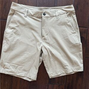 Lululemon commission shorts